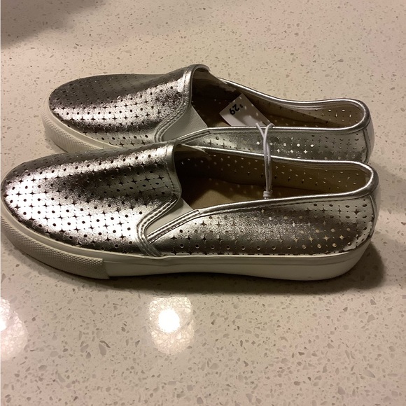 Ladies shoes - Picture 2 of 3